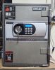 Bán két sắt BUMIL SAFE ESD 102T